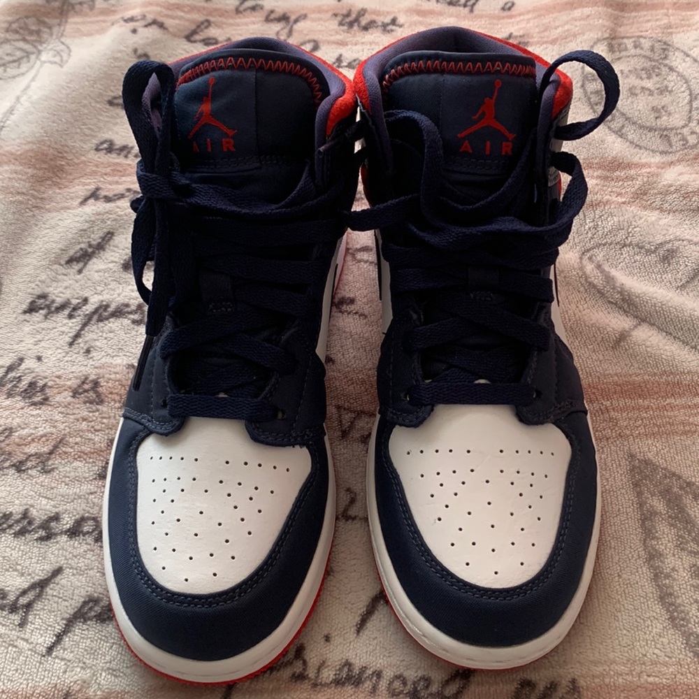 Dark navy blue with red